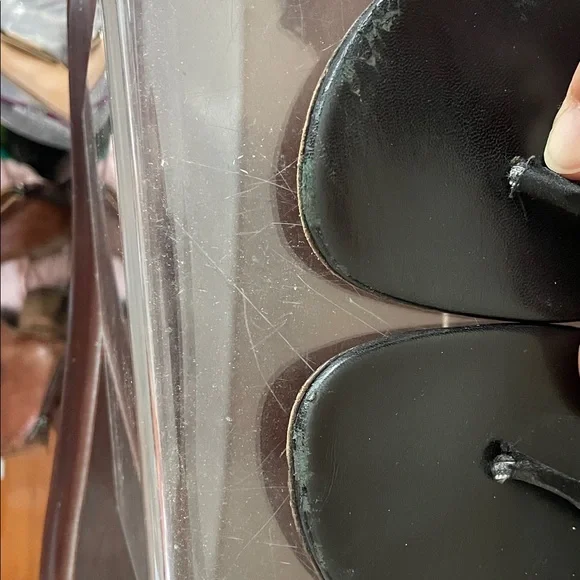 Gucci Black Sandals with Silver Logo - Picture 2 of 6